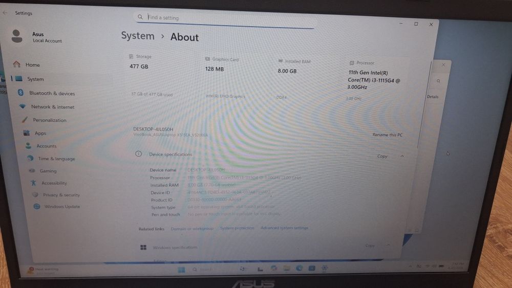 Laptop Asus i3 gen 11 8gb ram ssd m2 512 impecabil
