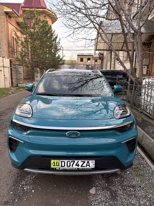 Elektromobil cherry eq5