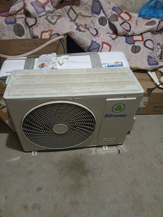 Продам кондёр 12,бильярдный шары, директорский стол