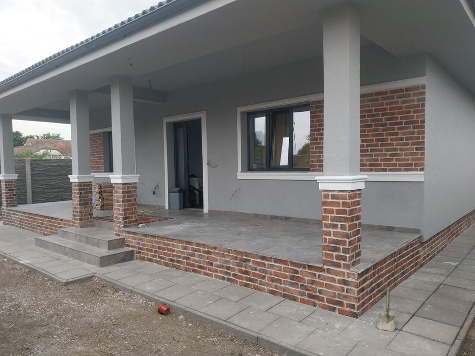 Casa  de vanzare