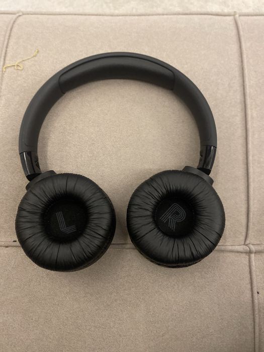 Наушники JBL tune
