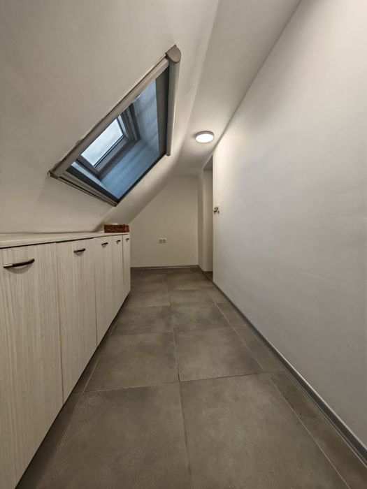 Продава се Двустаен апартамент в Бургас, Възраждане - 92 кв.м за 948 €/кв.м - Снимка #11