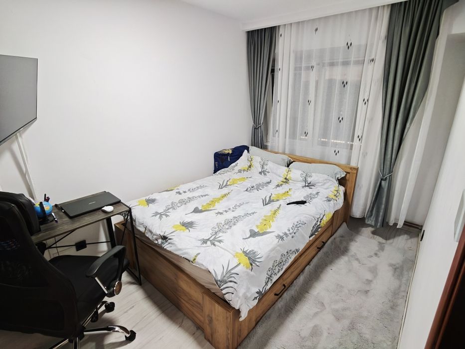 Apartament 2 camere Semidecomandat, Winmarkt