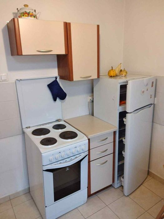 Дава се под наем Двустаен апартамент в София, Център - 75 кв.м за 638.01 € - Снимка #2