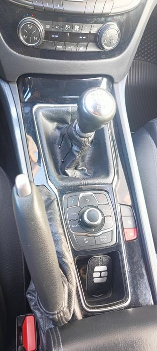 Peugeot 508 SW 2.0 HDI 140 CP, an 2012