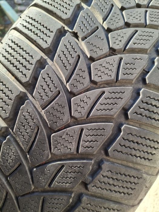 2 Anvelope de iarnă 205 55 r16  Firestone