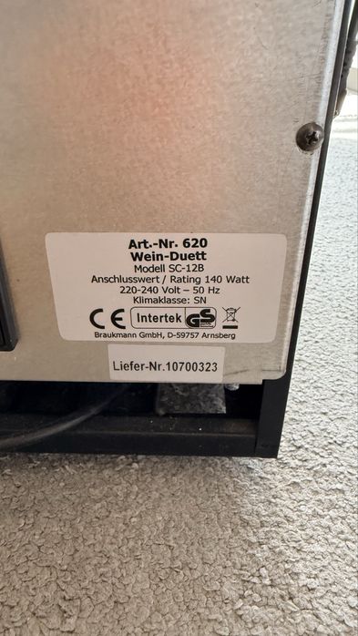 Охладител за вино CASO