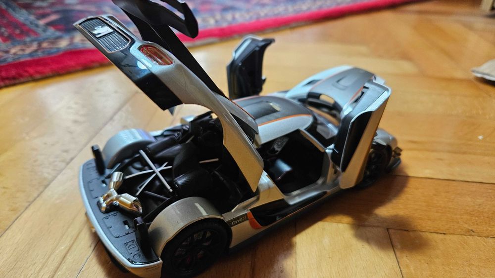 Macheta Koenigsegg ONE 1 1/24