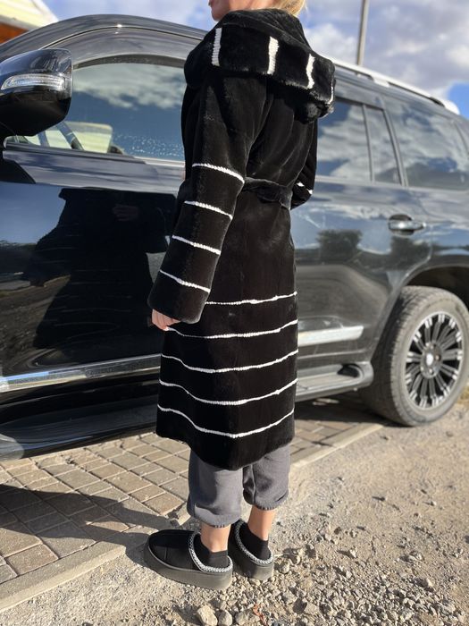 Продаю норковую шубу