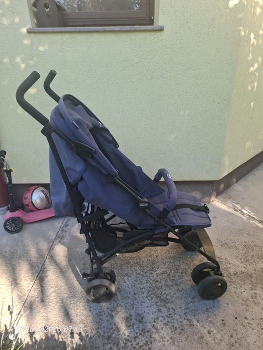Carucior Chicco London