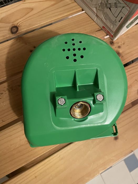 Кутия за вграждане с кран за градина