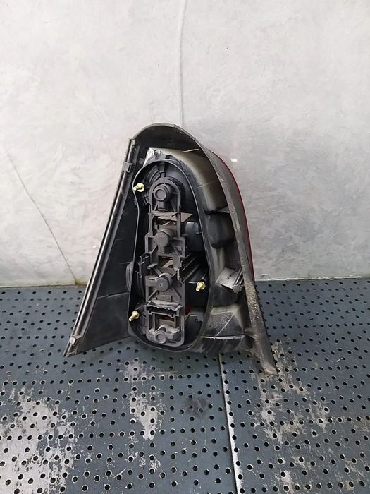 Stop tripla lampa dreapta mercedes a class w168 1688202864r