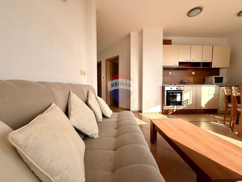 Продава се Тристаен апартамент в Балчик - 97 кв.м за 516 €/кв.м - Снимка #1