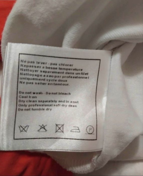 Chanel автентична тениска модел COCO Cuba