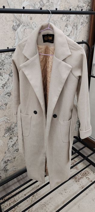 Пальто Hazal Fashion, размер M, бежевое