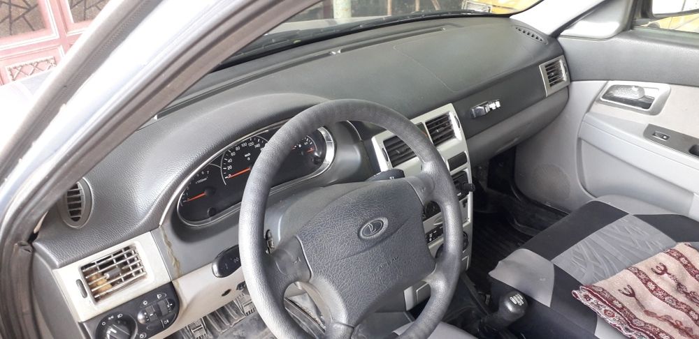 Lada priora продается