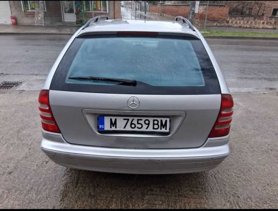 Мерцедес C240 2.6 Бензин 2003 г