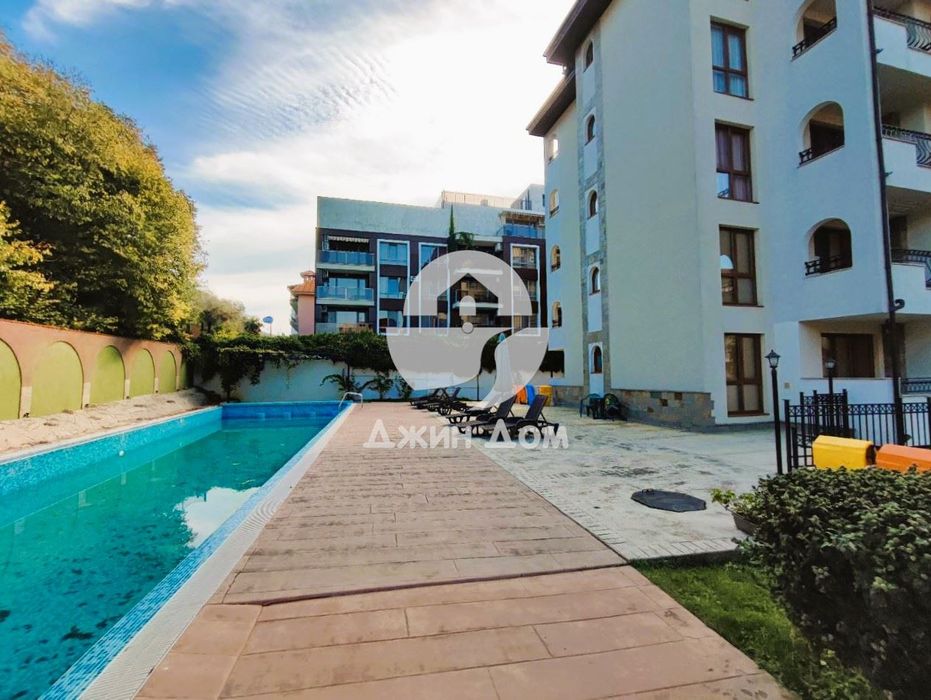 Продава се Тристаен апартамент в Свети Влас - 100 кв.м за 765 €/кв.м - Снимка #12