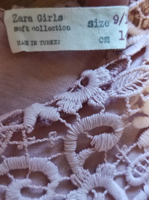 Дантелена рокля ZARA