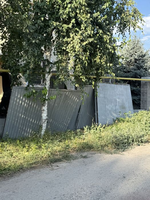 Ворота забор длина обшее 25м.