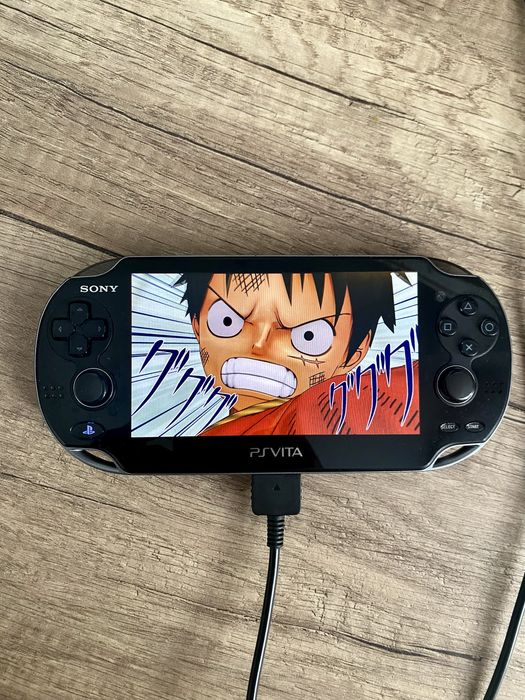 PS VITA Полный Комплект | СРОЧНО