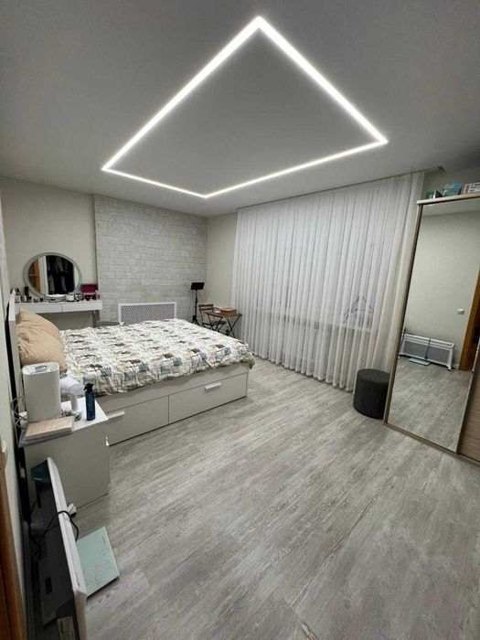 Продам 3 комнатная квартира. Обл. гаи.