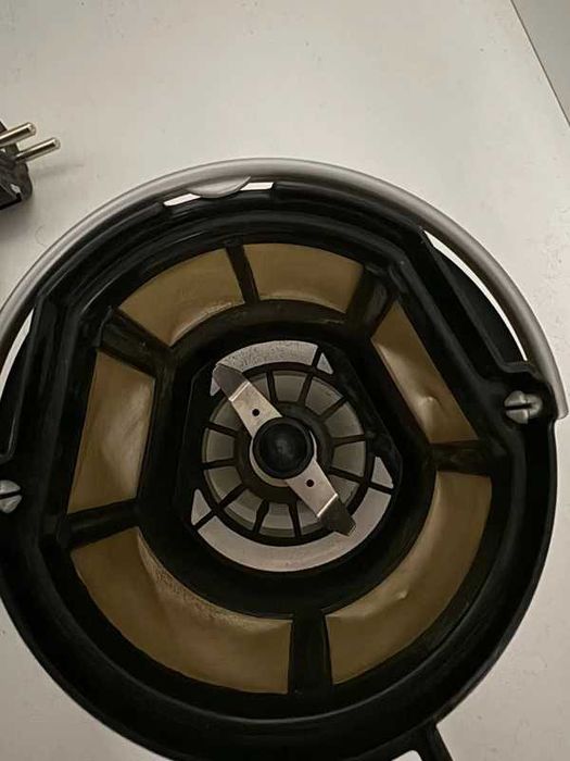 Masina de Facut Cafea Russell Hobbs 22000-56 Grind & Brew