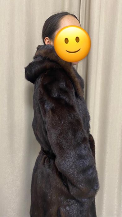 Продам норковую шубу