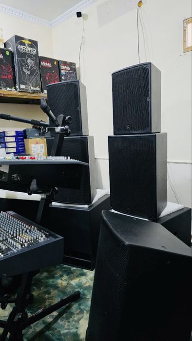 TurboSound tcs-B15BDP акустическая система Италия