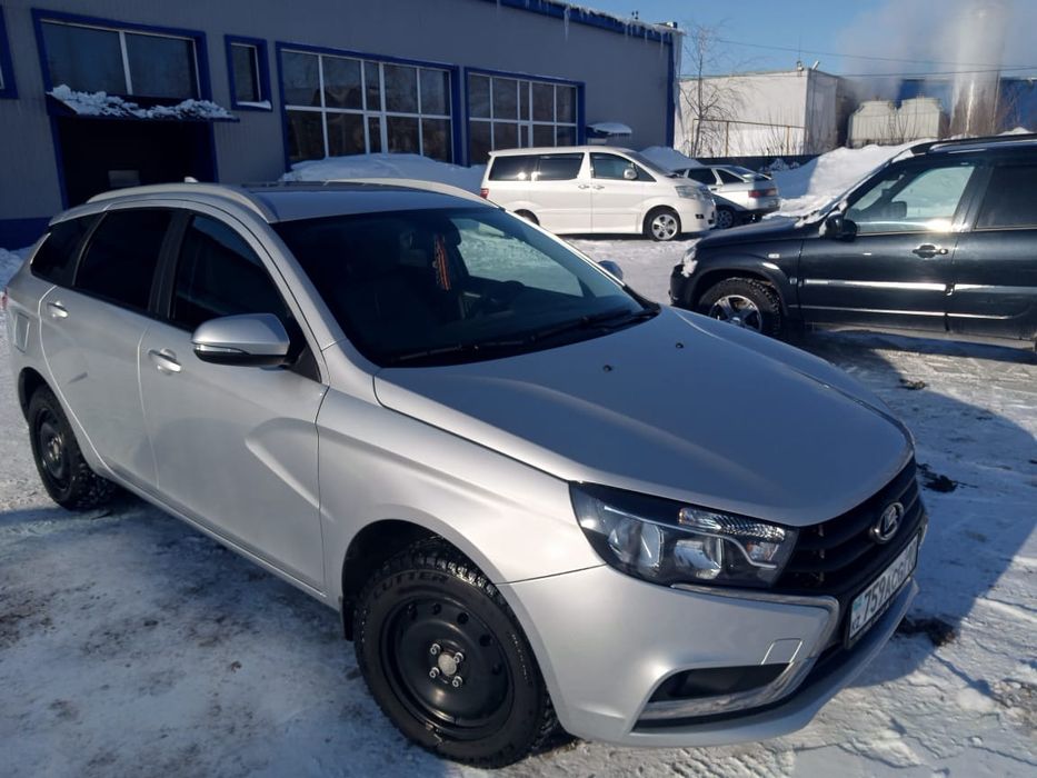 Продам автомобиль Лада Vesta