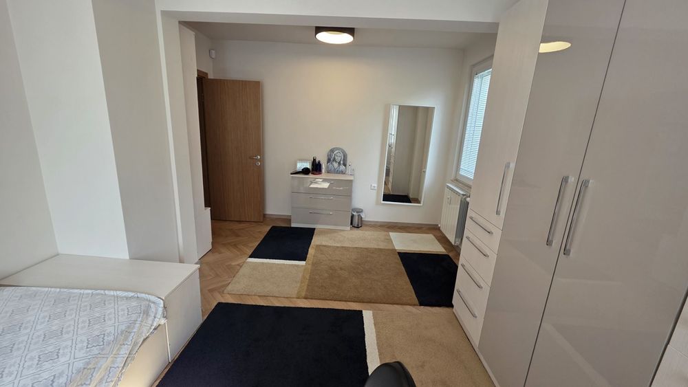 Продава се Многостаен апартамент в Плевен, Широк център - 120 кв.м за 1984 €/кв.м - Снимка #9