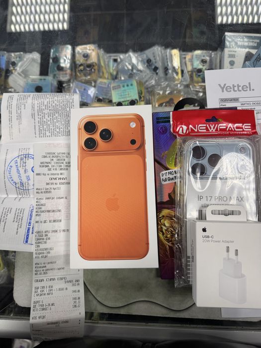 iPhone 17 Pro Max 256GB Orange and Blue
