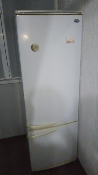 Холодильник и стиральная машина