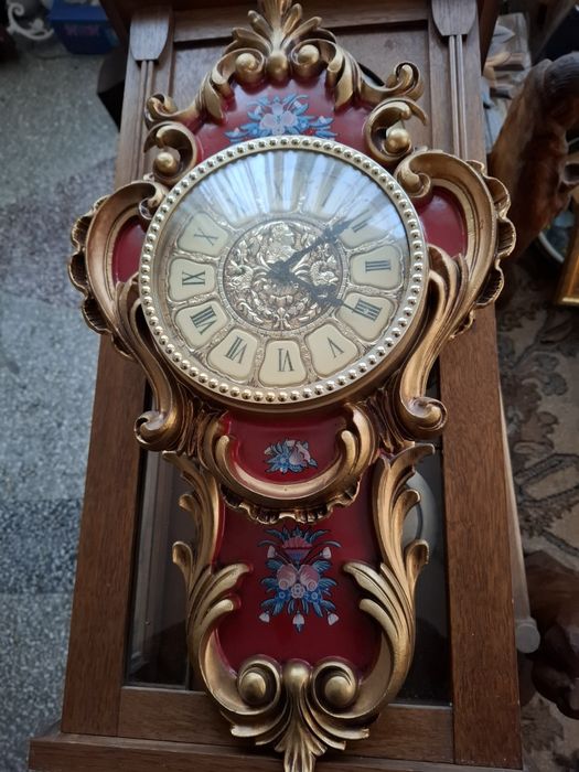 Ceas mecanism electromagnetic