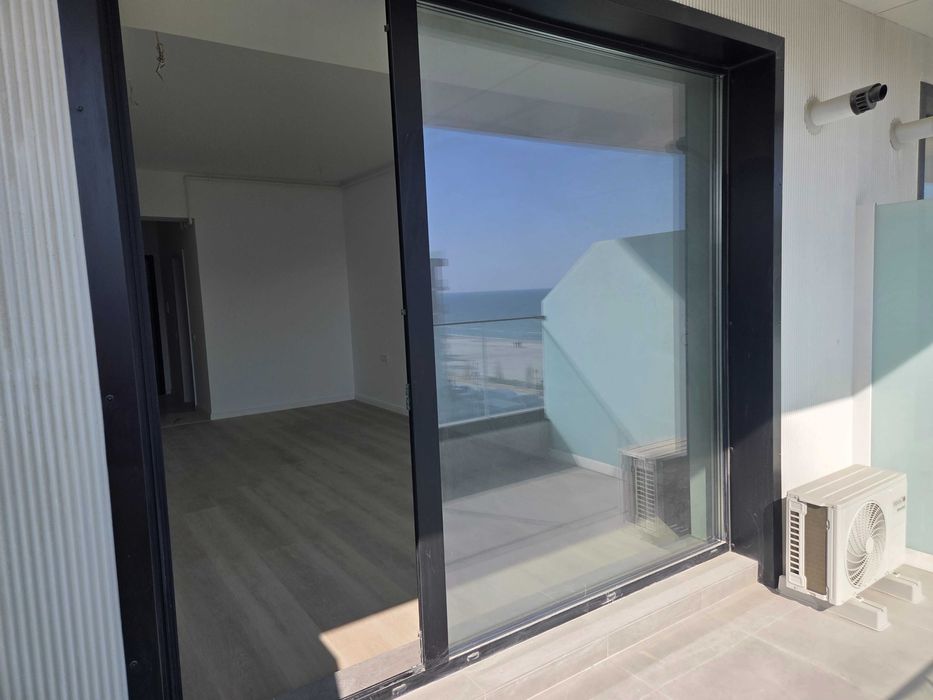 Studio cu parcare pe malul marii Mamaia Nord in  Resort 5 *