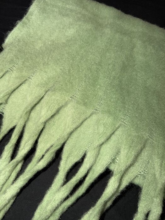 Зелен зимен топъл шал