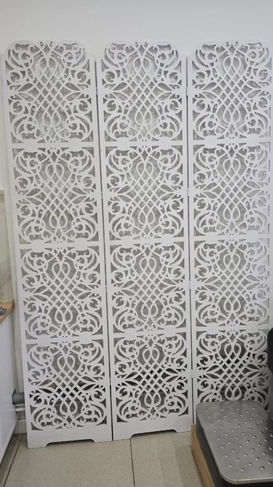 Ширма трёхстворчетая