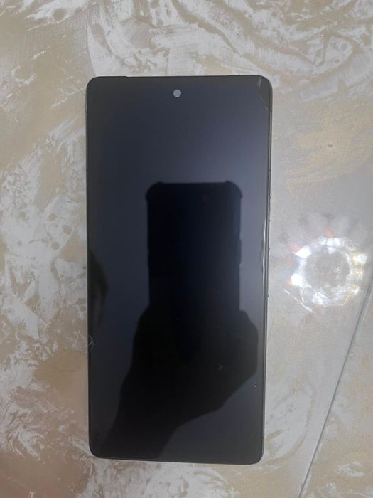 Pixel 7  8/128 Черный цвет