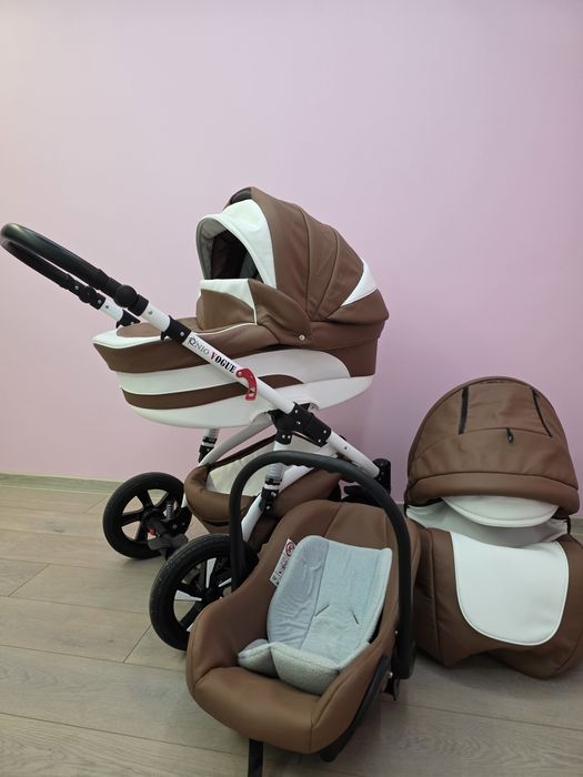 Бебешка количка Vogue