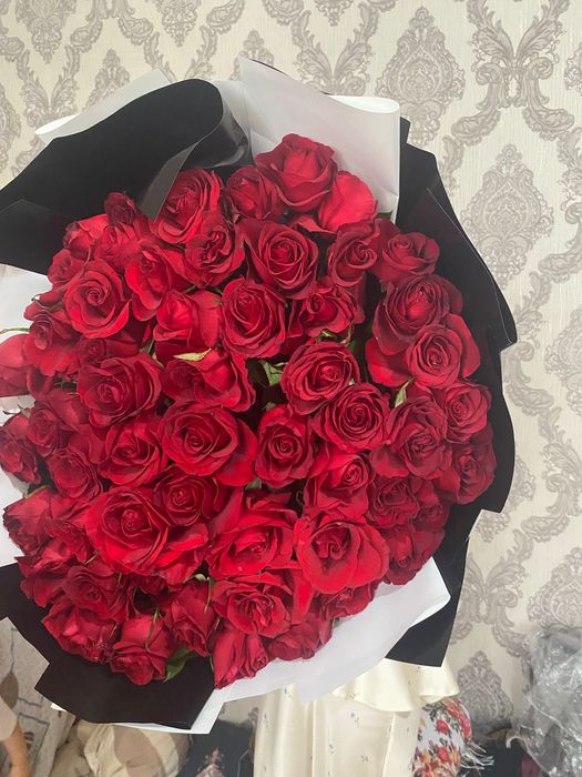 51 розы сынды гүл