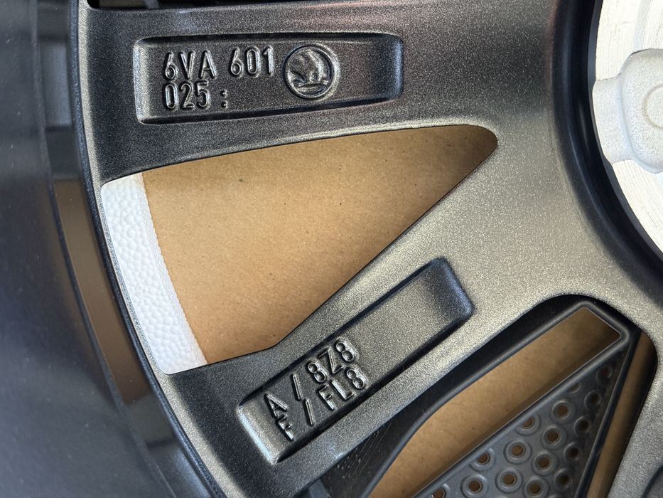 4бр. ЧИСТО НОВИ 17” ОРИГИНАЛНИ Джанти “PROCYON” 5х100 за -SKODA/VW/SEAT/AUDI/Vag- 7.0Jx17H2, ET51