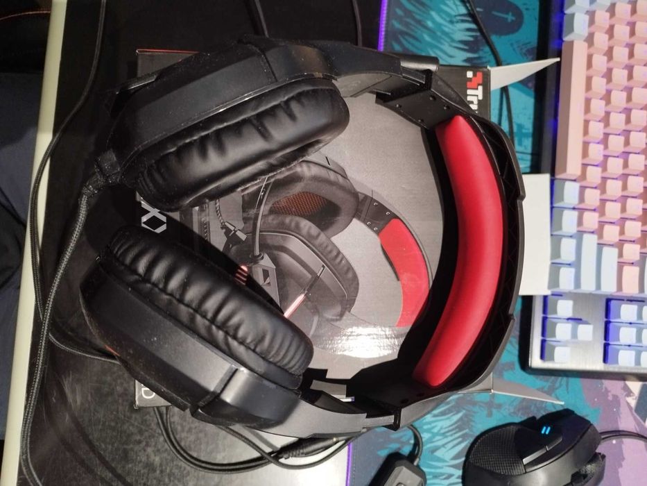 TRUST GXT 448 Nixxo Illuminated Headset