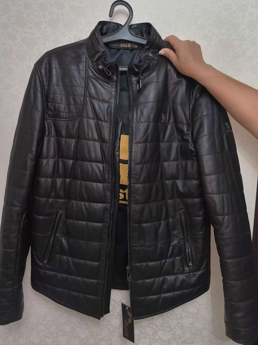 Кожаная куртка 50размер