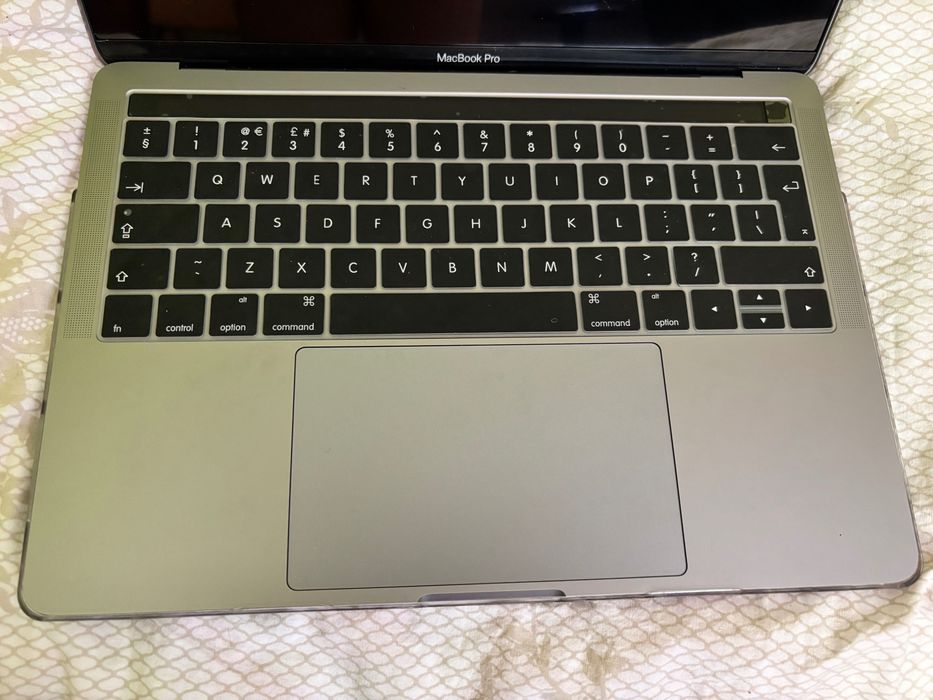 MacBook Pro 13