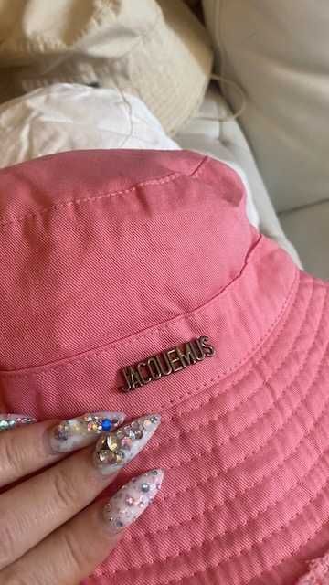 шапка JACQUEMUS Le Bob Artichaut bucket hat