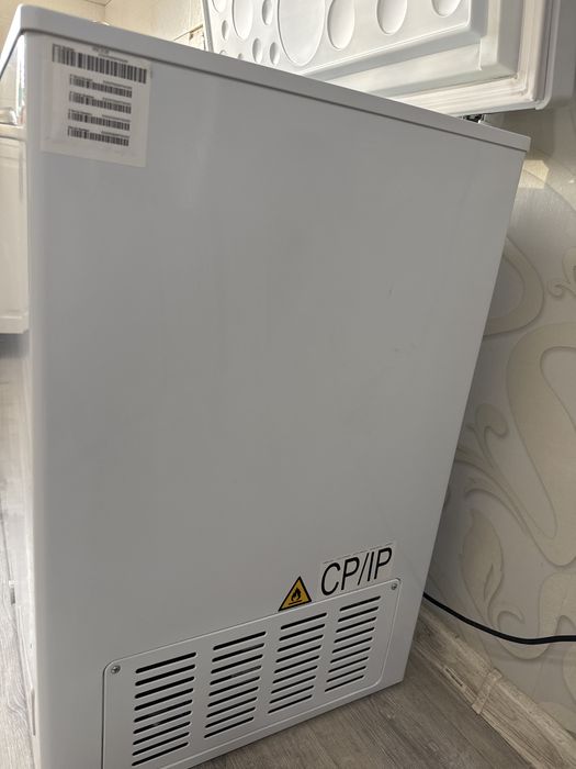 Продам морозильник Haier HCE203R — новый