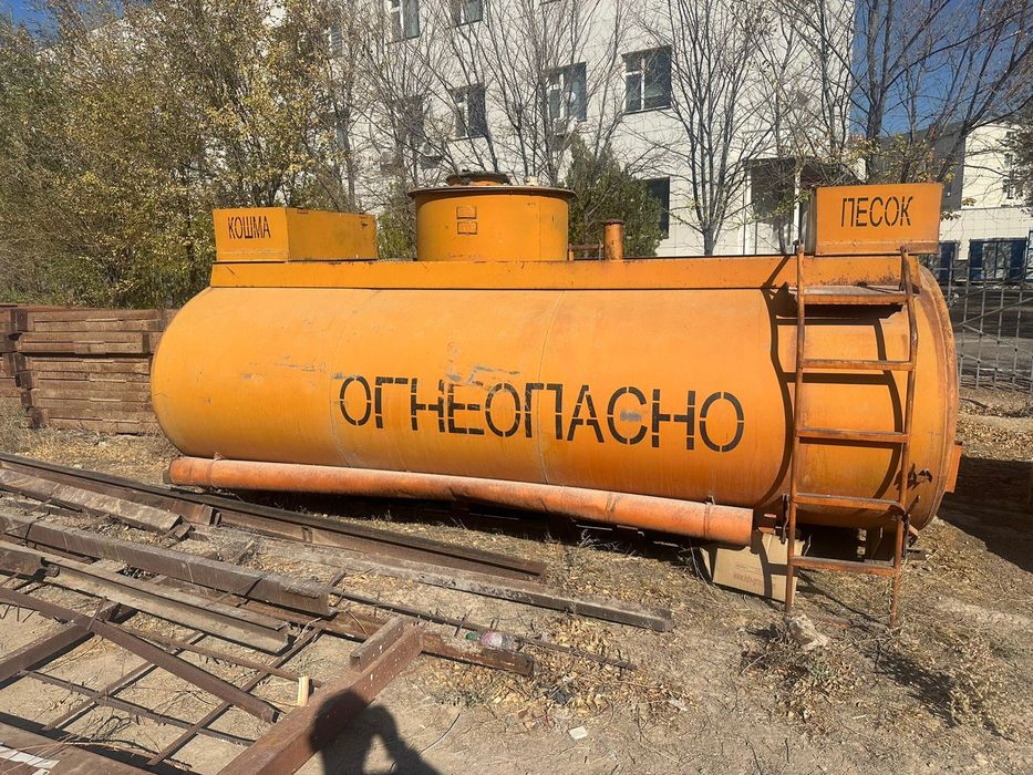 Емкость от бензовоза
