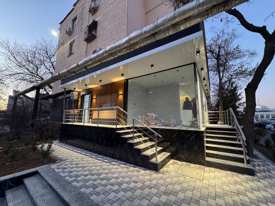 Продаётся НеЖилое Максим горький, возле мечеть, Сайохат гостинца