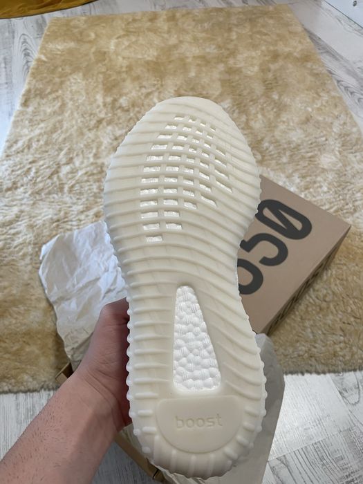 Yeezy 350 Bone V2