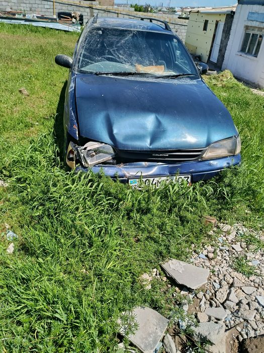Продам toyota caldina